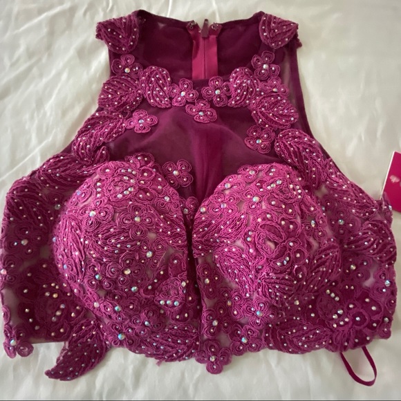 Jovani Crop Top - Picture 1 of 4